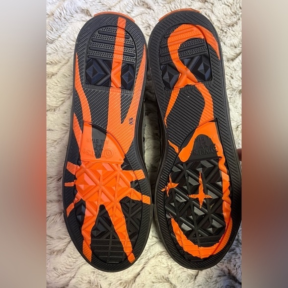 Converse X Come Tees One Star 
A Burning Start Men’s Size 9.5 
A01763C NWOT - Picture 10 of 10